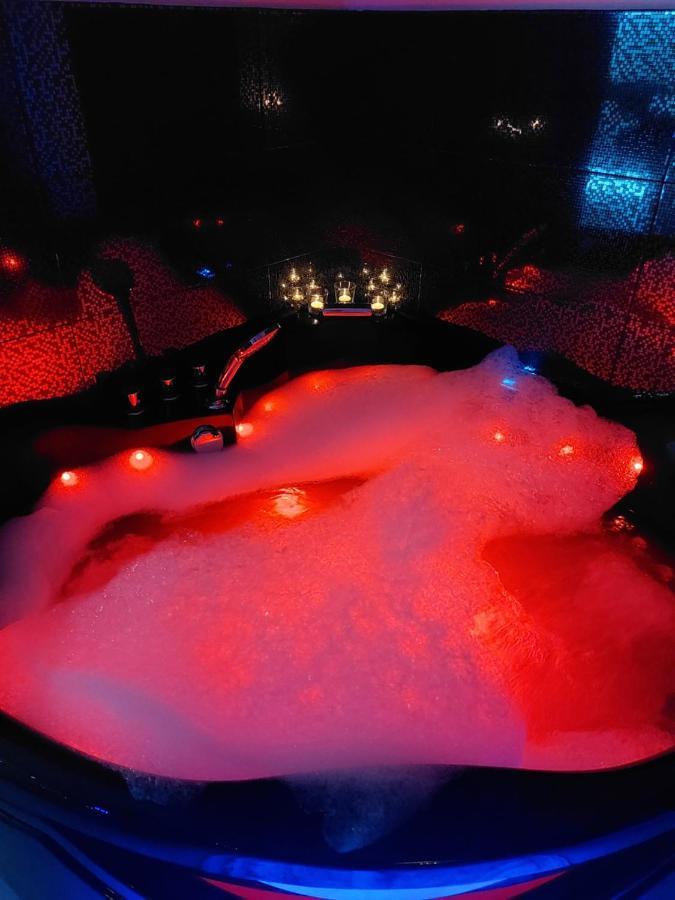 Mp Apartament Bialystok Jacuzzi المظهر الخارجي الصورة